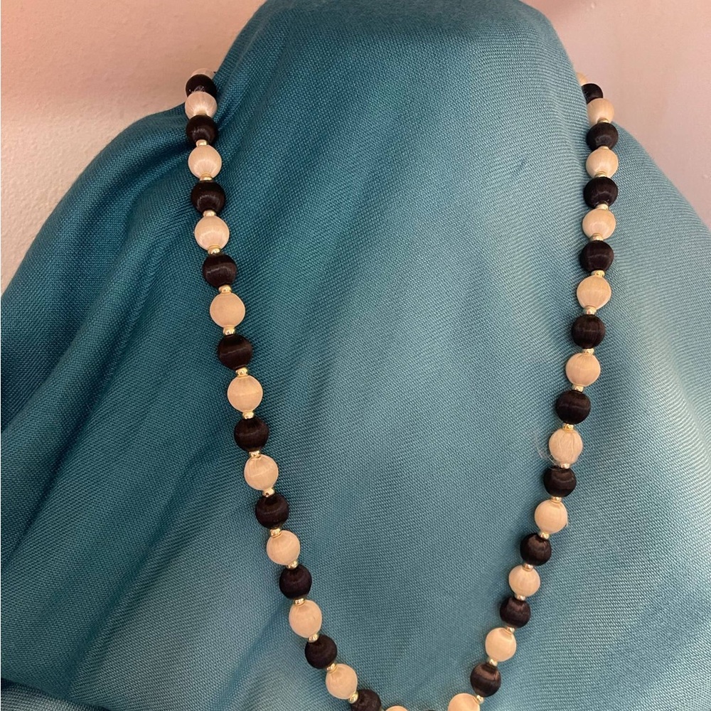 Elegant Black and Cream Beaded Necklace